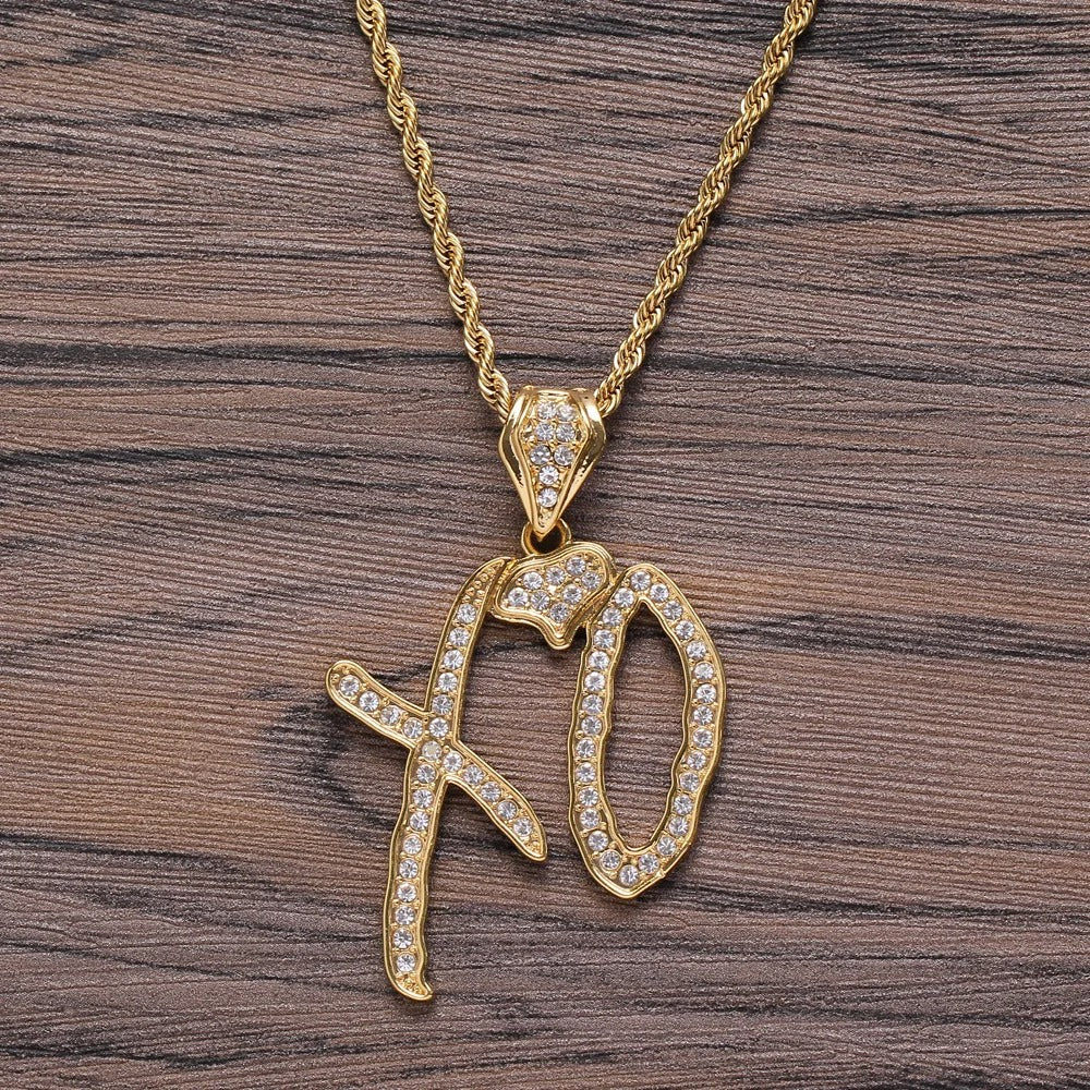 XO necklace